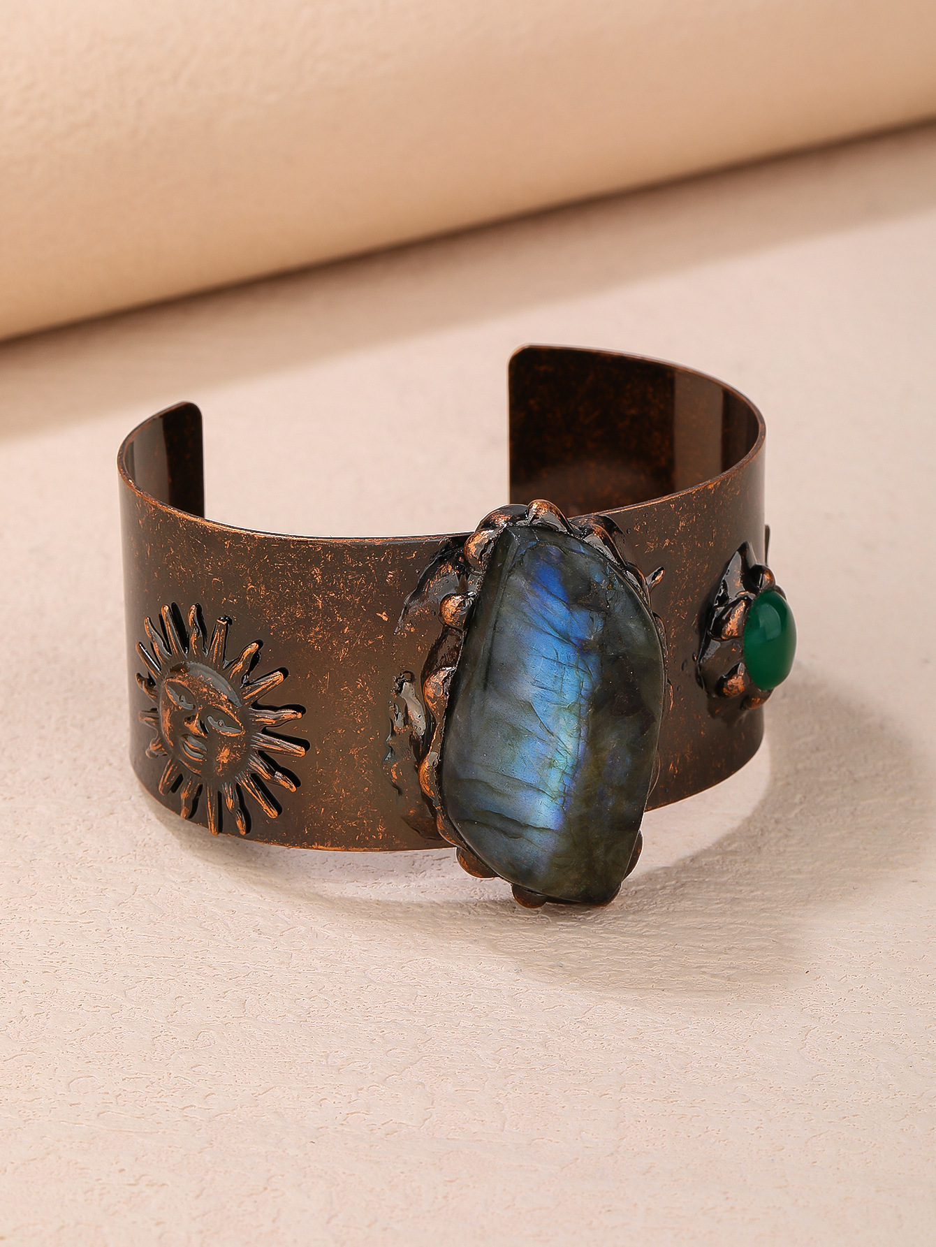 Copper Chain Material 1 Piece Quantity Wholesale Jewelry Retro Geometric Sun Copper Labradorite Handmade Inlay Bangle