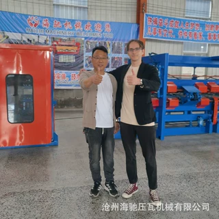 哈萨克斯坦泡沫岩棉夹芯板设备 复合机流水线机器 海驰定制