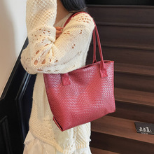 �����y���۴������͹�2025�ļ��¿����e��ɫ�|�Іμ�����Ůʿ����