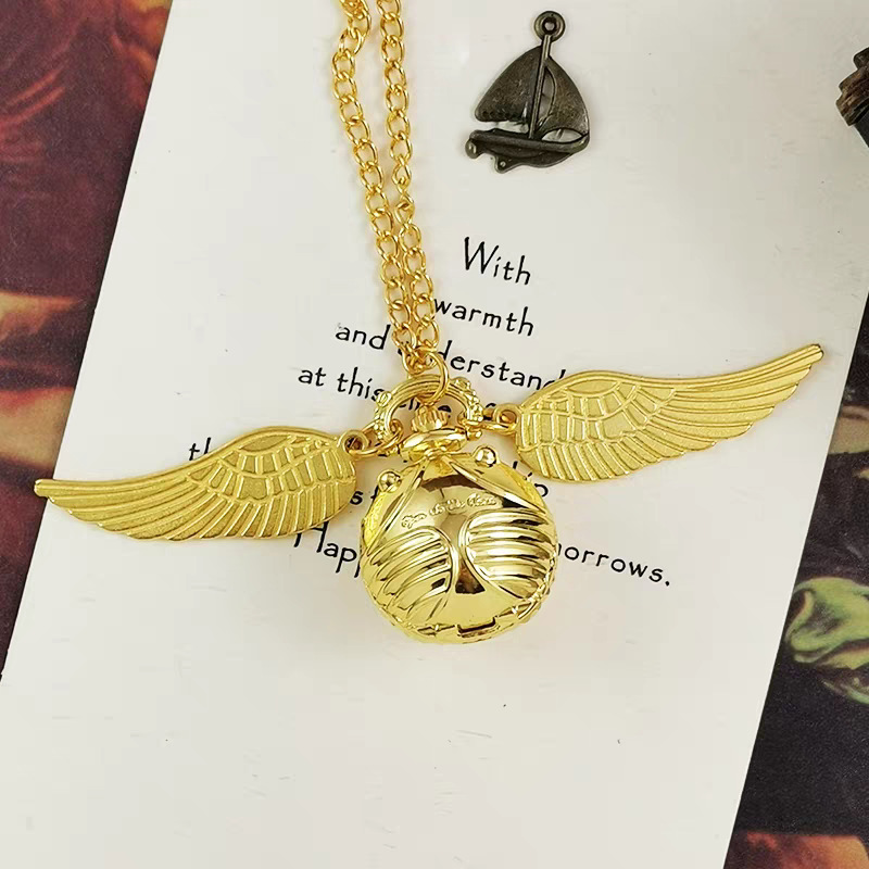 Cross-Border Harry Potter Snitch Ball Small Pocket Watch Big Wings Quartz Watch Retro Manufacturer Wholesale Direct Sales Watch