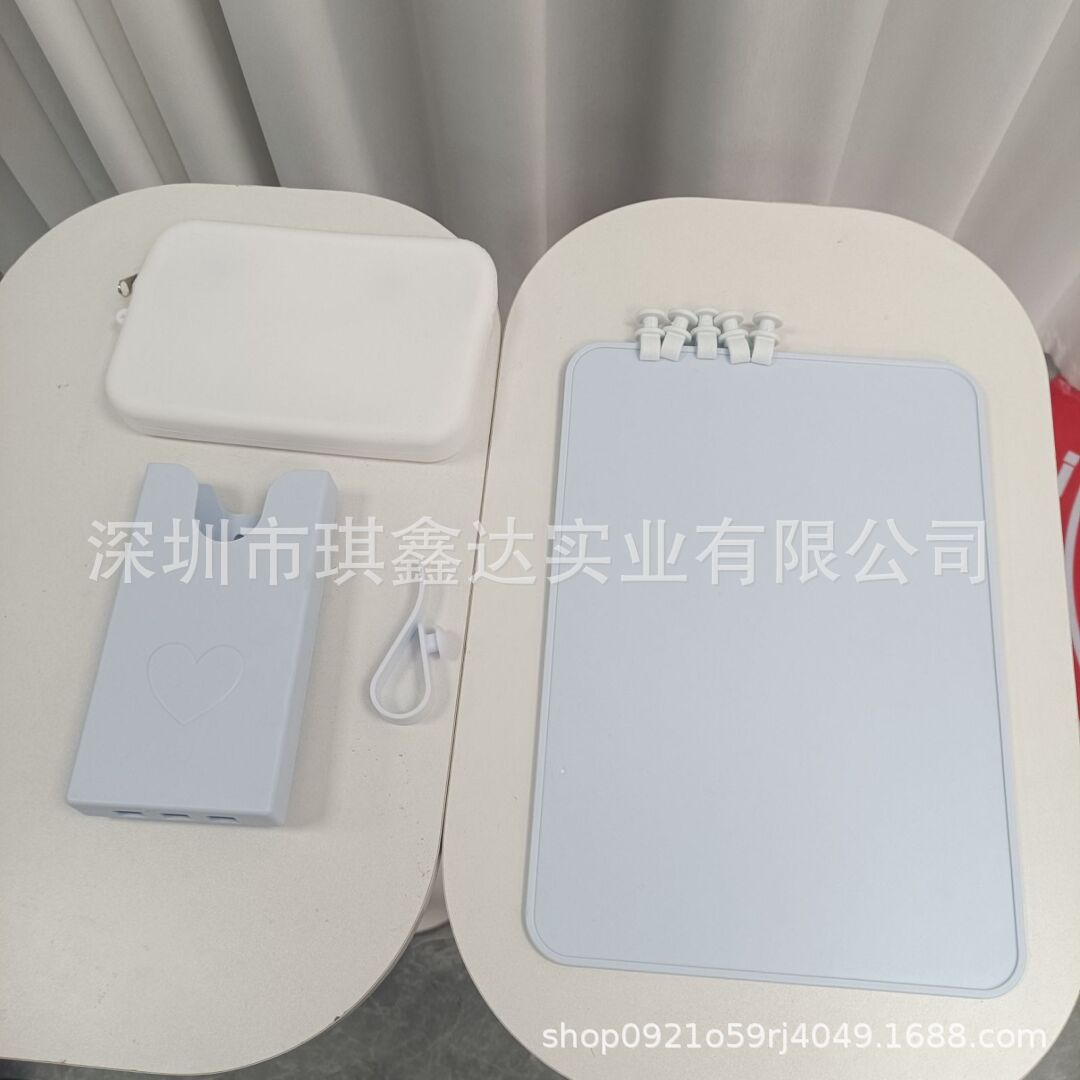 흰색 4종 세트: 파티션 1개 + 휴대폰 케이스 1개 + 후크 1개 + 걸이용 가방 1개