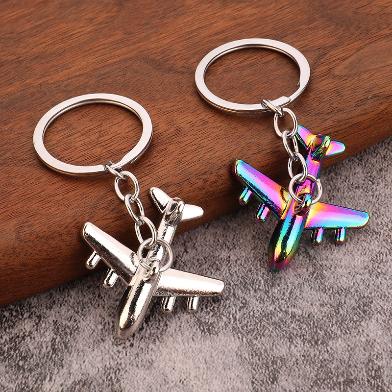 Creative three-dimensional simulation aircraft model keychain Air China civil aviation aircraft air show travel gifts factory wholesale