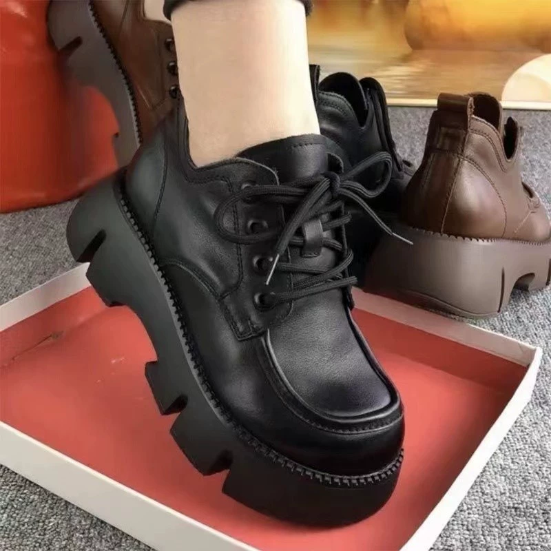 Корейская версия туфель на толстой подошве Lefu мягкая подошва удобная студенческая обувь модная обувь женская 2024 весенняя и осенняя пригородная маленькая кожаная обувь