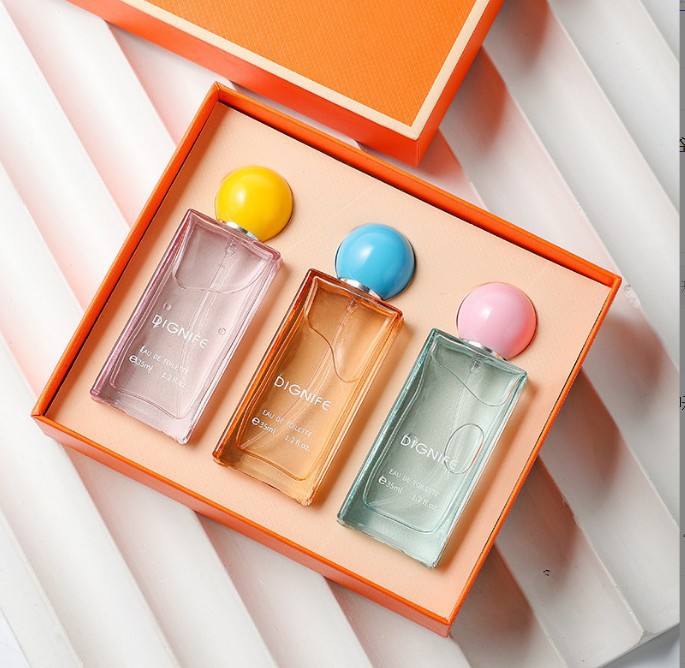 Transfronterizos directos para mujeres perfume caja de regalo set de agua libre pato negro revertido set de perfume parisino tres piezas al por mayor