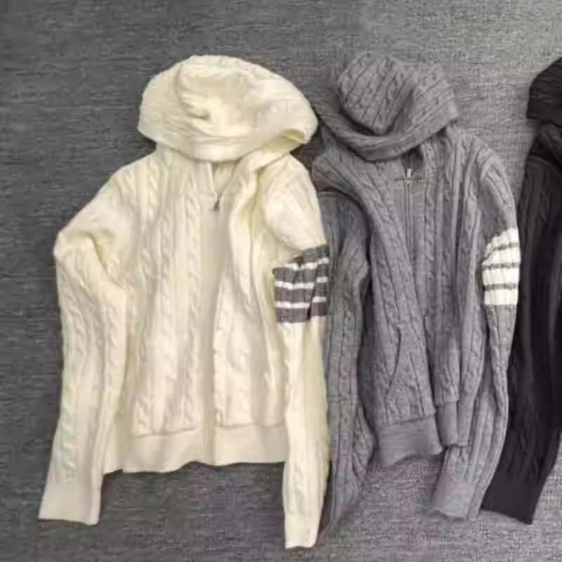 Otoño y invierno nuevas mujeres slimming pozo reducción de la edad suave capuchón de camisa de punto corta camisa de punto image 2