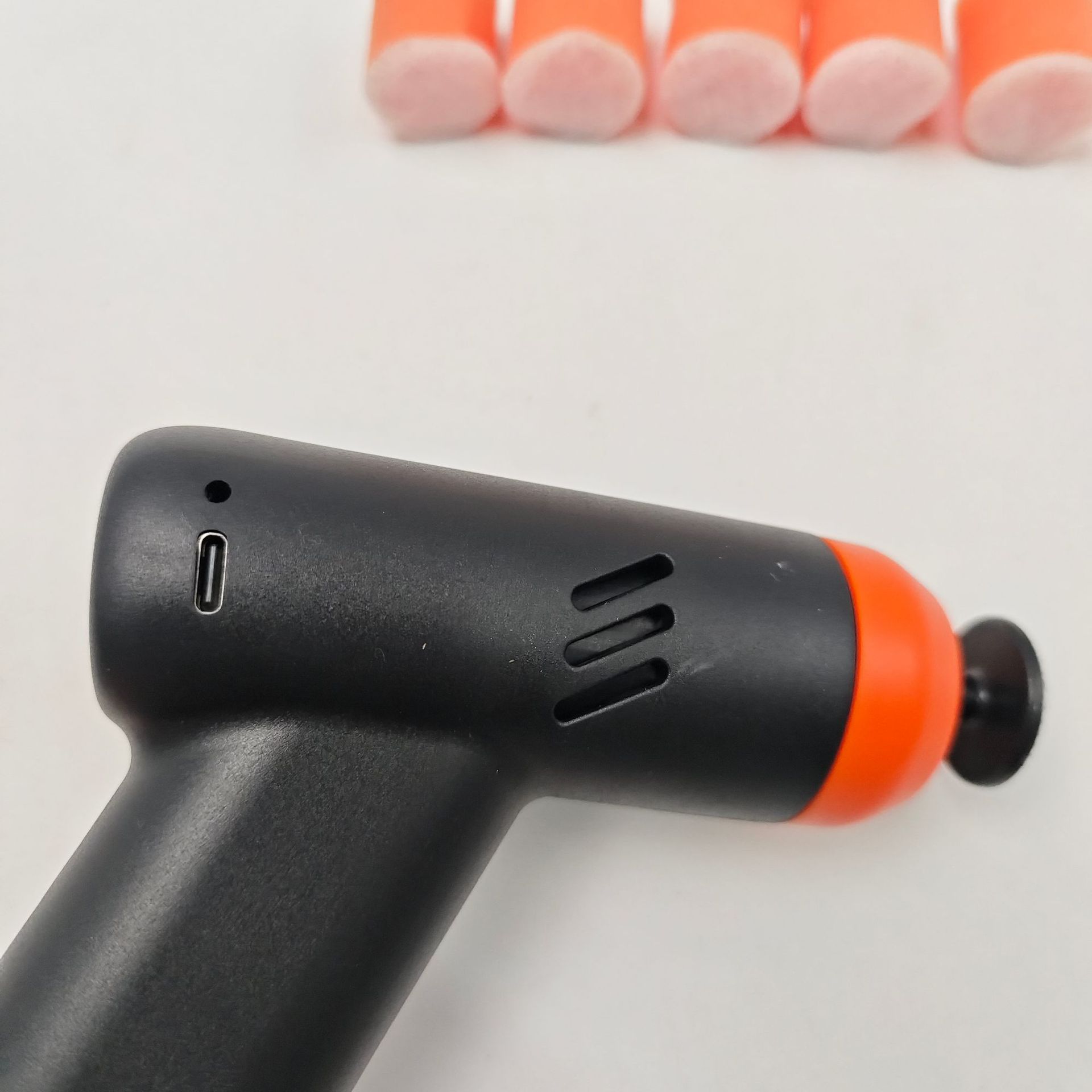 Multifunctional car waxing and polishing machine, wireless charging portable polishing machine, car paint scratch repair and waxing device