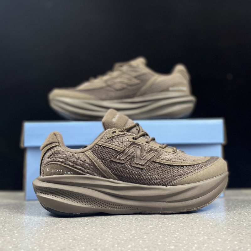 Original Nb1080 V15 Collaboration Vision Mountain Series Brown Low-Top Unisex Running Shoes for Commuting and Outdoor Sports Original Nb1080 V15 Collaboration Vision Mountain Series Brown Low-Top Unisex Running Shoes for Commuting and Outdoor Sports