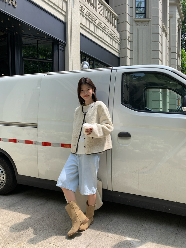 趋梦DT ETOLIE小香风皮毛一体环保皮草宽松保暖舒适羊羔毛外套女|undefined