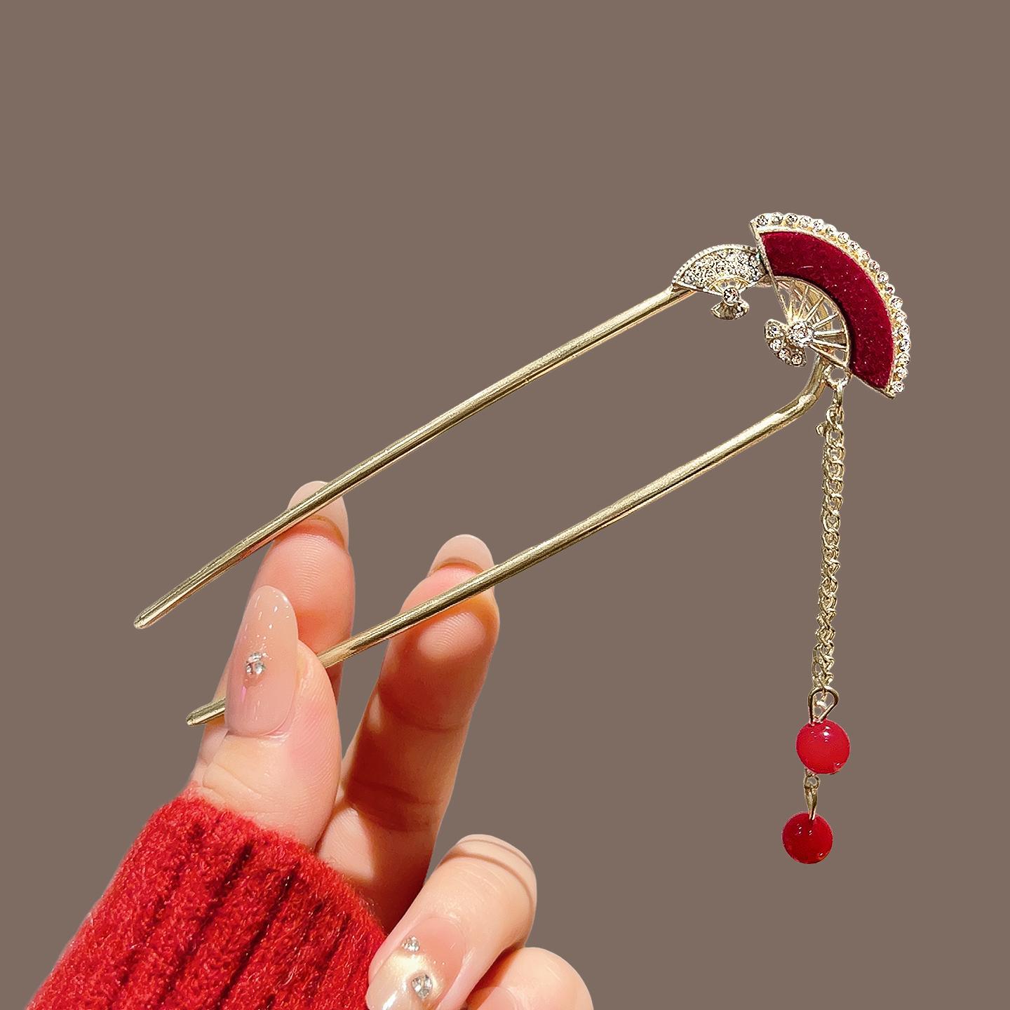 Gold flocked rhinestone fan U-shaped tassel hairpin