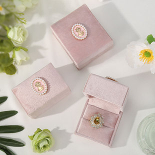 �羳�F؛���Z�q��ɫ�͹���е����朶Y���錚�ռ{�н�ָ���b��