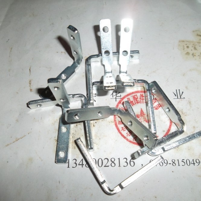 东莞宏华8折批发铝型材配件2020内连接件3030直角4040铝合金件