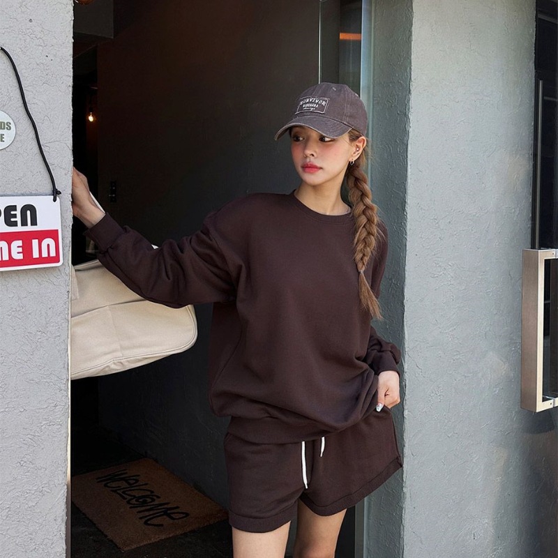 2026 New Retro Round-Neck Korean Style Melard Fashion Trendy Long-Sleeve Shorts Casual Sports Suit for Women