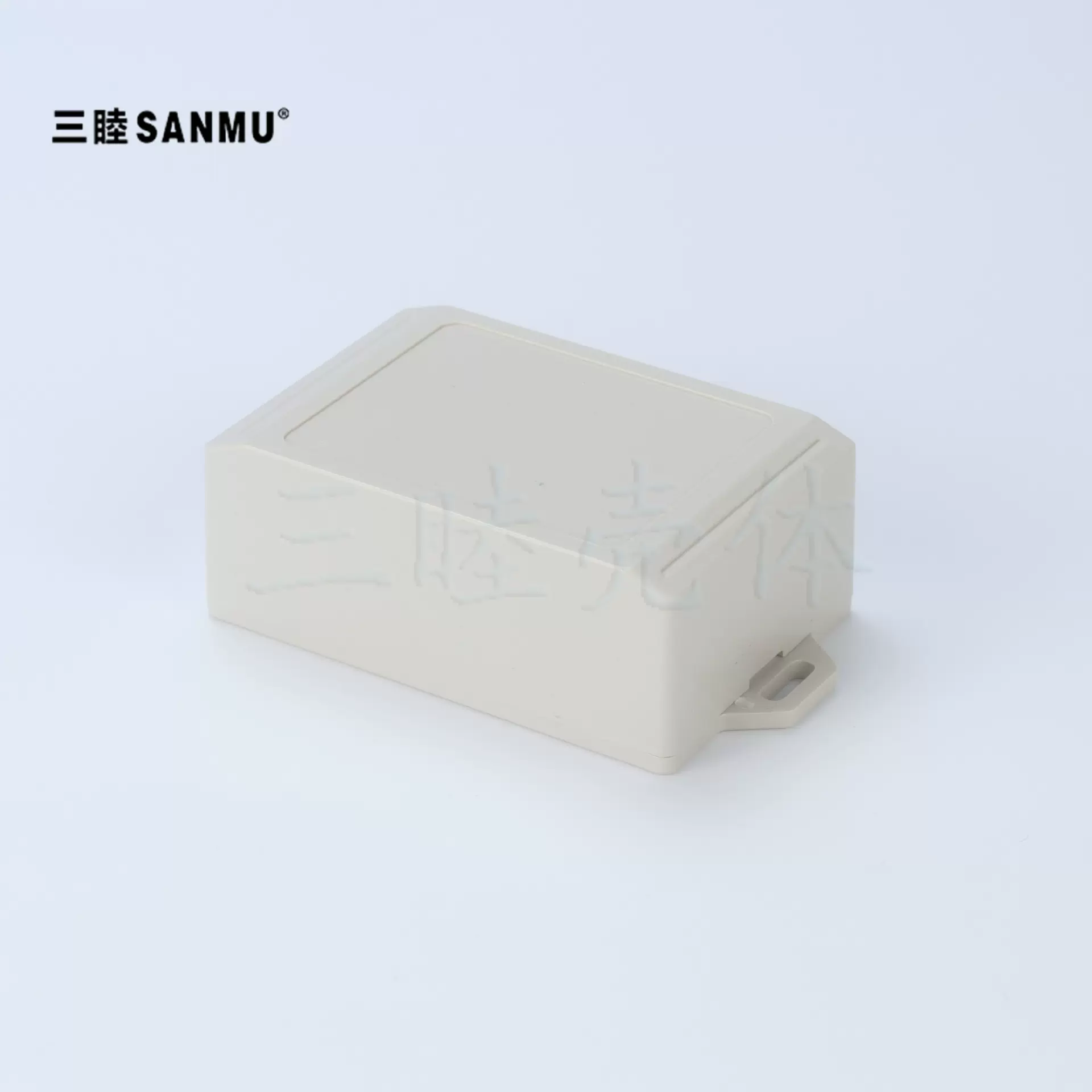 塑料接线盒 带耳开关盒 PCB板外壳 5-156：79*52*31MM