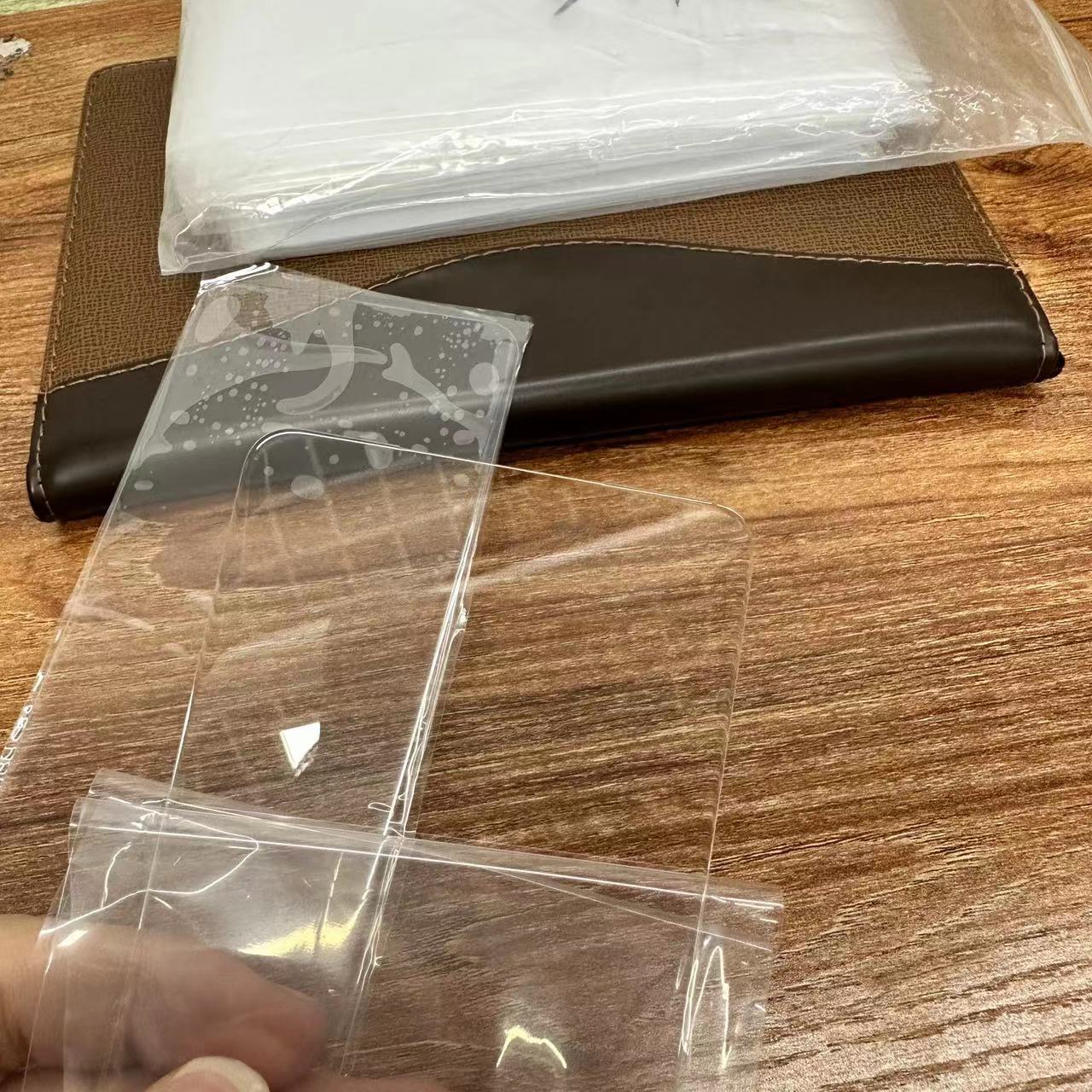 Adecuado para Samsung S24 vacío galvanoplastia protector de película templada UV Samsung S24 + protector de pantalla de película templada UV