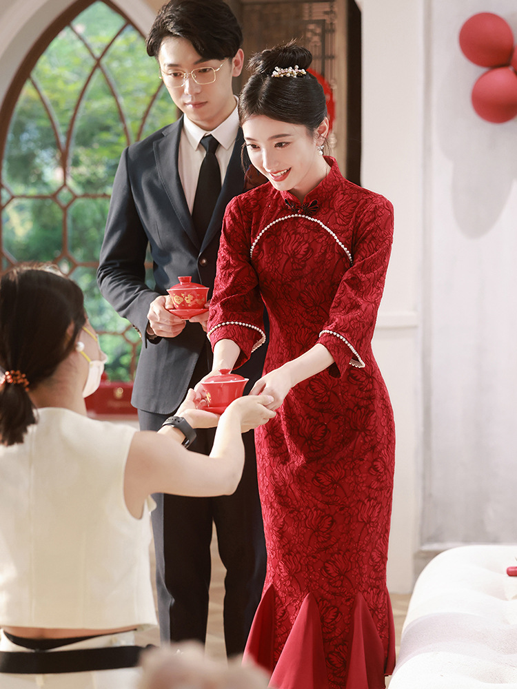 Wine red cheongsam Chinese style fashion slim lace toast clothing young Wedding high-end wedding dress