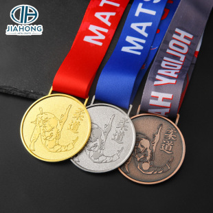 ���٪��ƶ��� ���񘌺����z�R�����\�ӕ���ِ�ܲ����Ƅ��ⶨ��