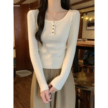 KANING法式方领纯色针织打底衫女2025秋季新款修身纽扣长袖上衣女