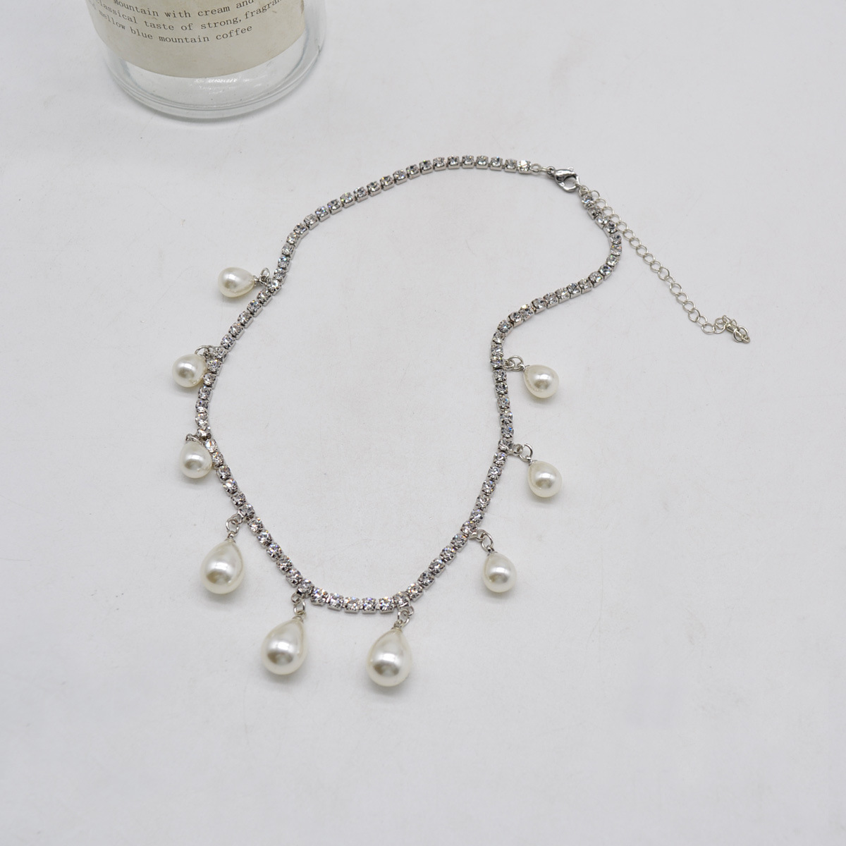 retro inlaid rhinestone full diamond pearl pendant clavicle female alloy necklacepicture2