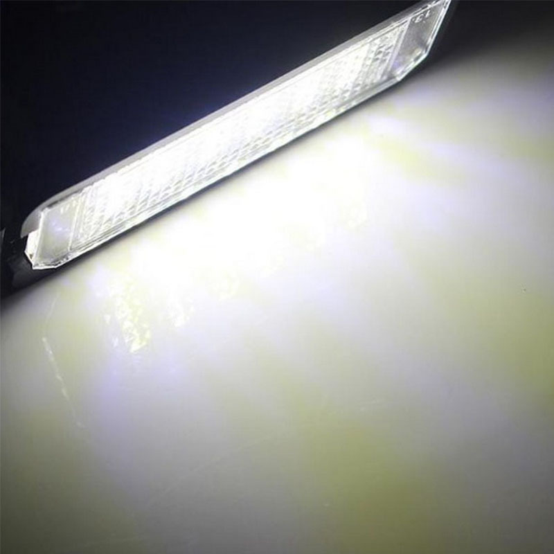 18LED license plate lights, suitable for Porsche and Volkswagen Golf MK4 Scirocco 08-14, white light, black frame, 2 pieces