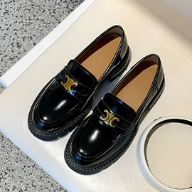 女式皮靴;女式休闲单鞋;女式时装单鞋