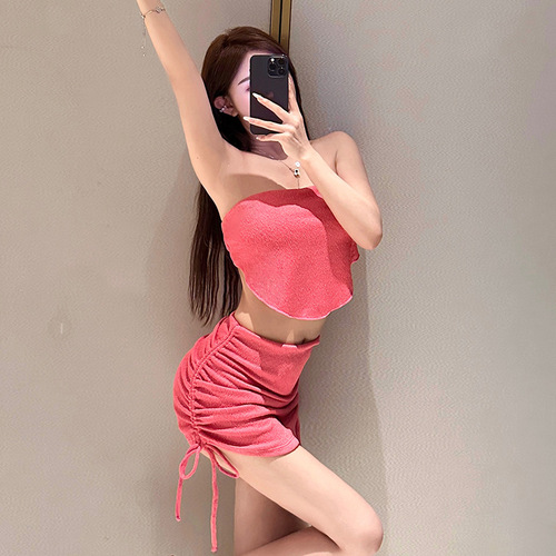 2024 new swimsuit female sexy bikini bikini three-piece Korean ins split internet celebrity swimsuit