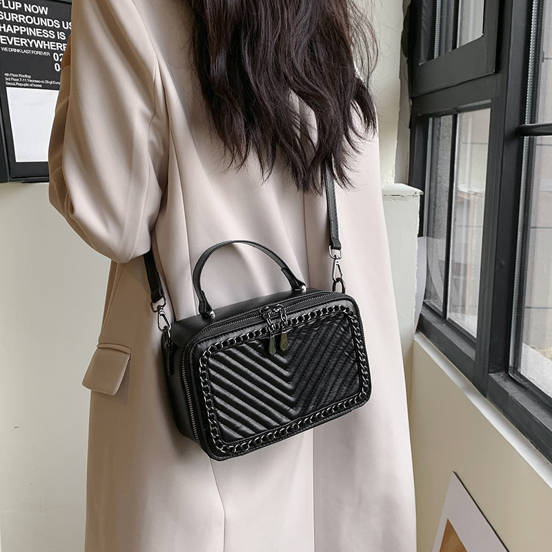 2024 bolso de mujer explosivo transfronterizo nuevo bolso de cadena de diamantes de moda bolso de hombro de gran capacidad bandolera pequeño bolso cuadrado