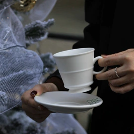 陶瓷杯;蜡烛器皿;陶瓷餐具套装