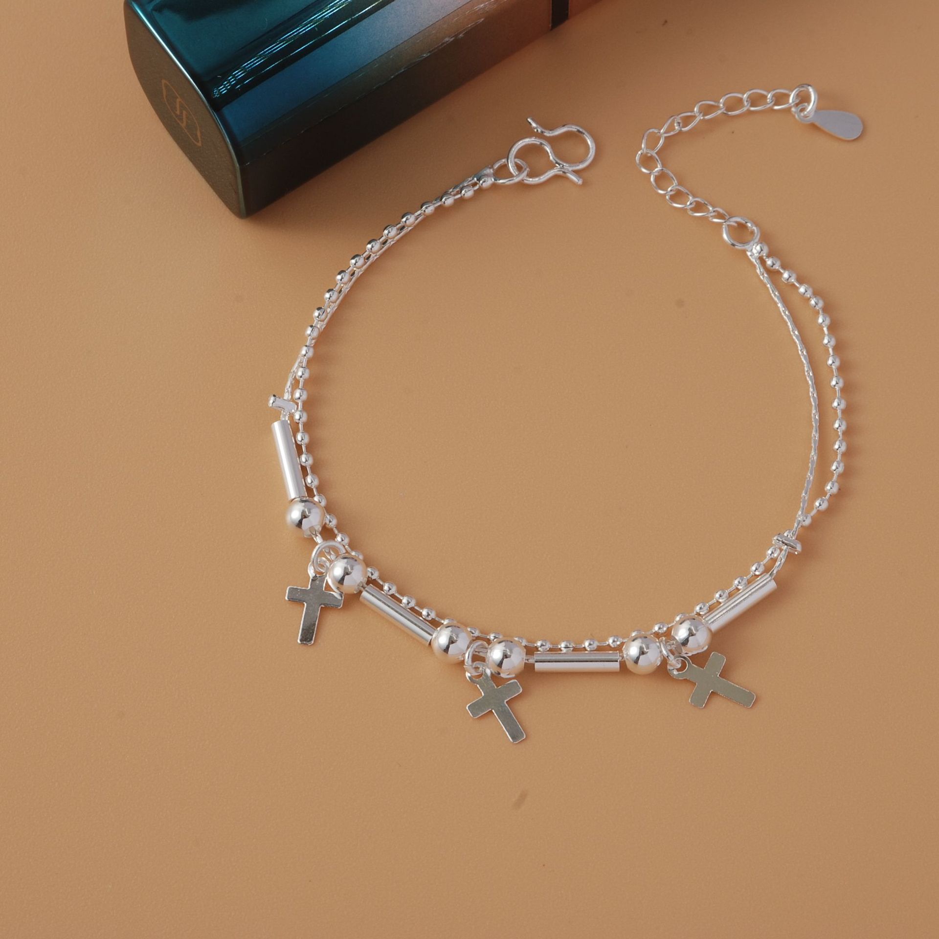 thumbnail image 1 of Pulsera chapada en plata para estudiantes que conserva el color, pulsera sencilla para mujer, joyería de mariposa estrella coreana, regalo de moda SL15 Cruz de bambú, 1 of 2