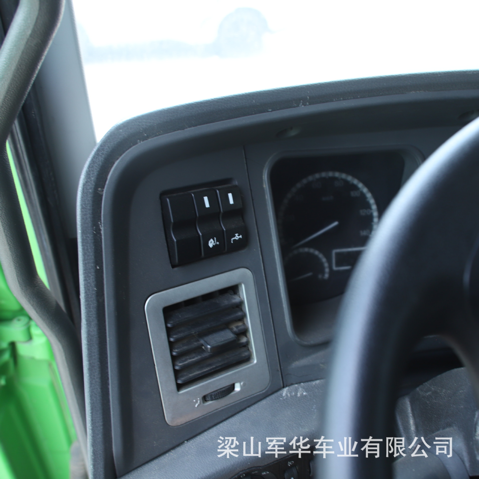 XCMG dump truck for sale, 10-wheel mining dump truck, sand and gravel transport vehicle, 8-wheel rear self-unloading engineering vehicle