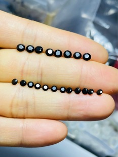 ��Ȼ�ڱ̭t��ɫ늚�ʯ�A��3�ͣ� 4�ͣ��ʯ�и������ʯ
