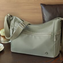 �¿�Ůʿ�μ��ţ�򲼶��Ӵ�����б������s�r��Ů�������