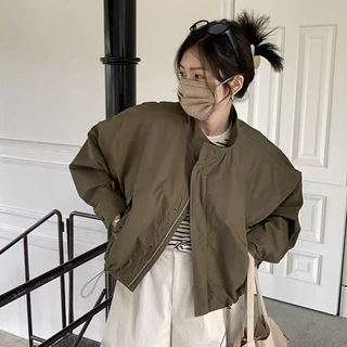 军绿色立领夹克女春秋新款拉链短款冲锋衣韩国时尚休闲棒球服外套