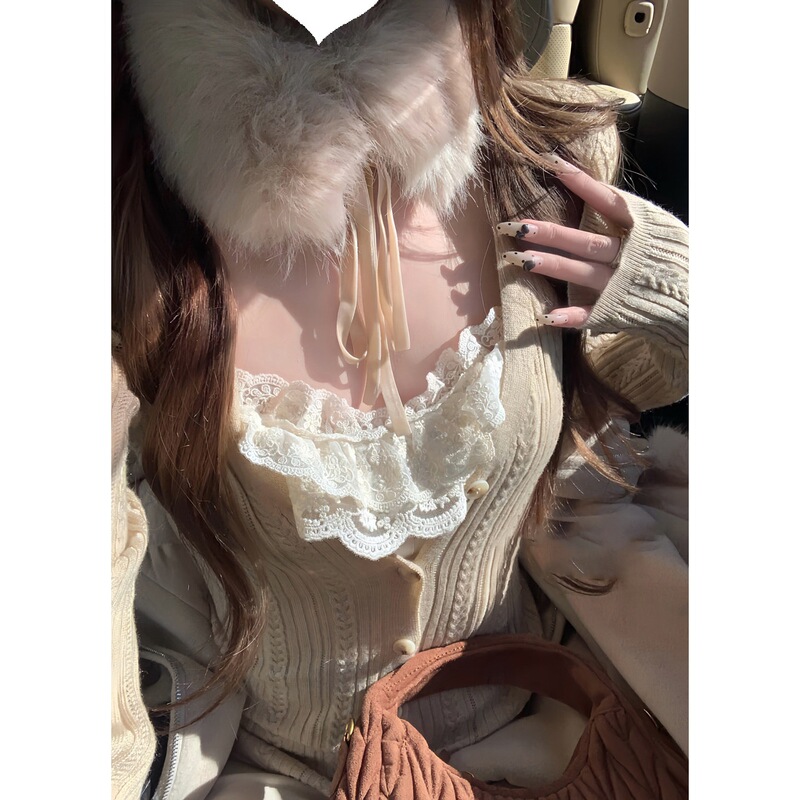 White Water Girl Miss Tiana V-Neck Wool Knit Cardigan & U-Neck Lace Camisole Women's Warm Pure Desire Top