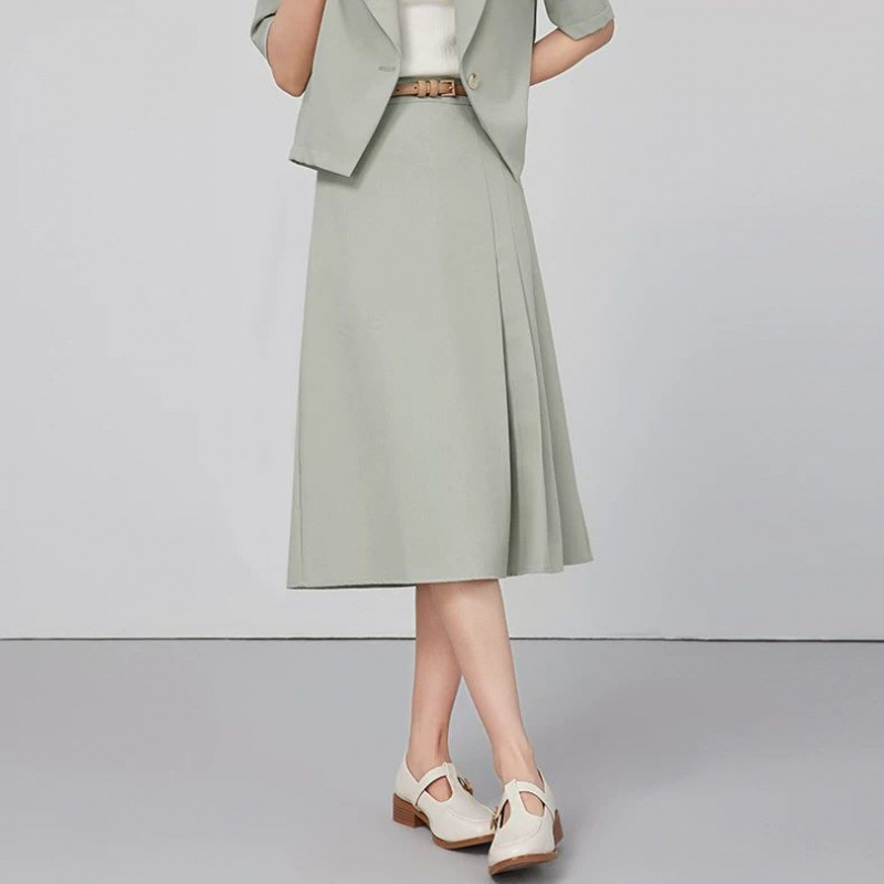 민트 그린 스커트