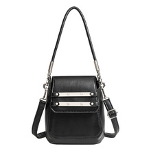 �羳����Ů2024����OӋ���֙C�� ���wʽ����б��� Ůʿ�r�а���