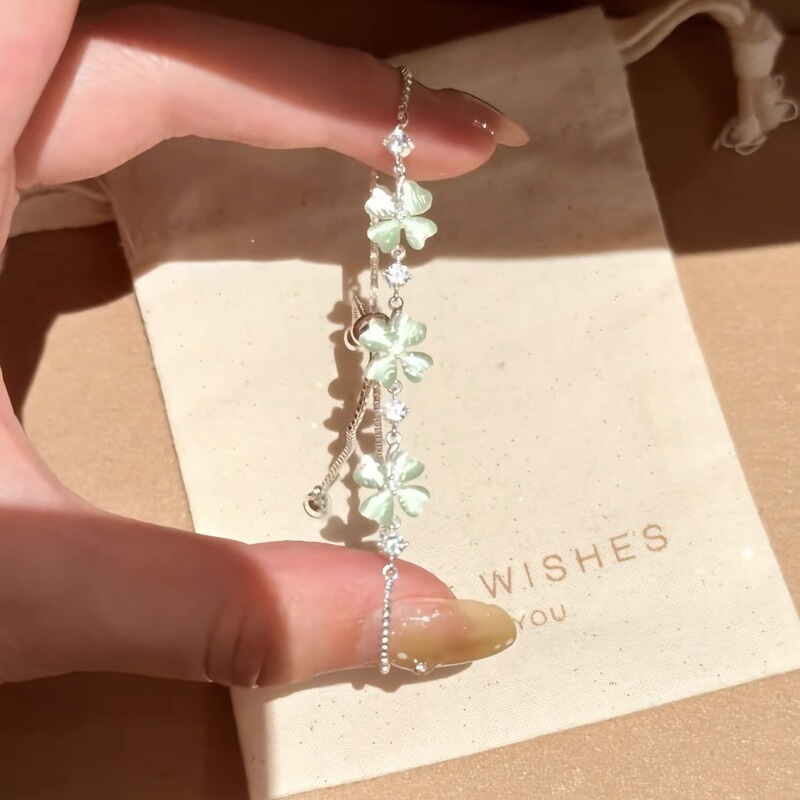 Diamond-Encrusted Cat's Eye Stone Flower Simple and Fashionable Bracelet, Light Luxury High-End Bracelet, Fashionable and Stylish Design Jewelry Wholesale
