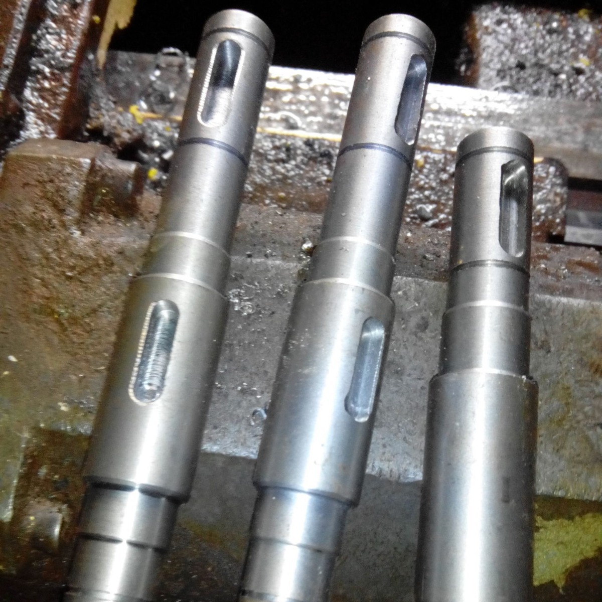 批量 数控机加工传动轴、主轴花键轴、机床配件齿轴轴套，来图