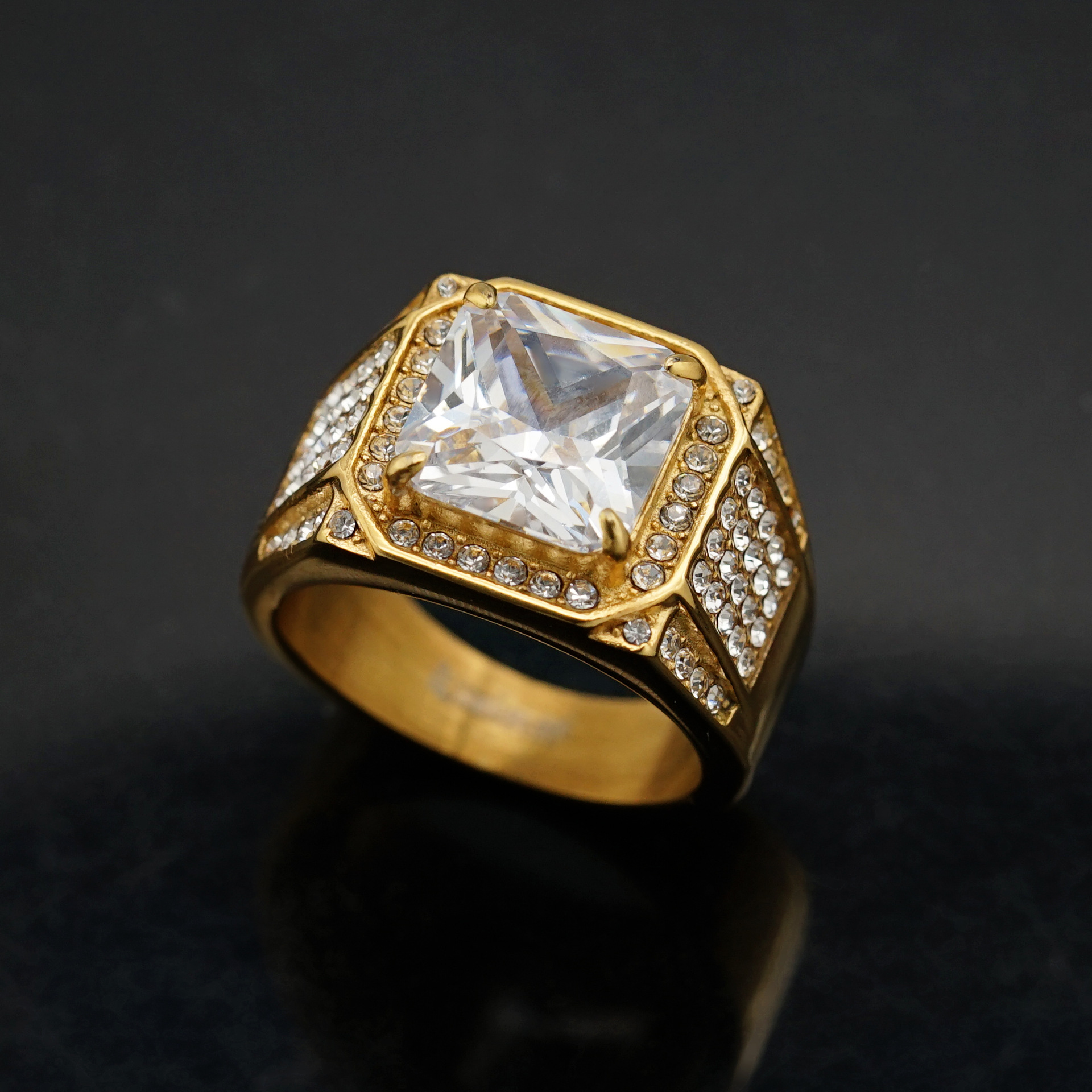Square Pattern Glam Square Stainless Steel Inlay Artificial Gemstones Men's Rings