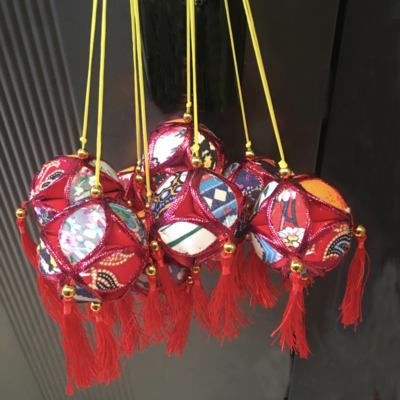 広西チワン族刺繍の特色のあるセンチメートルの刺繍の花の布の純粋な手作りの刺繍の道具|undefined