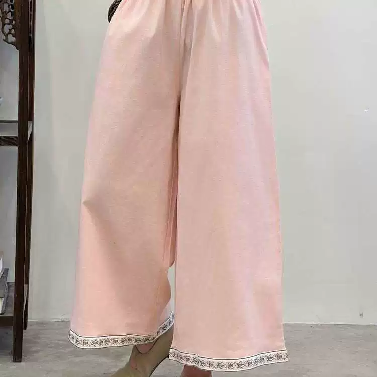 Расслабьтесь и непринужденно покажите свое непринужденное отношение к жизни.