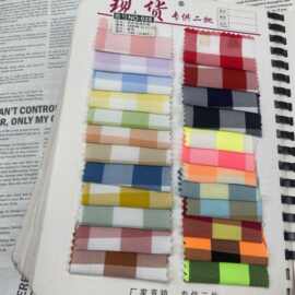 春夏色织新品韩风肌理格子条纹男女童装衬衫连衣裙吊带鞋材裤料