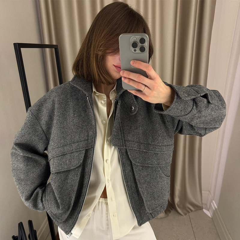 Cross-Border Herringbone Stand-Up Collar Jacket European and American Style 2025 Autumn and Winter New Zipper Pocket Loose Woolen Coat Cross-Border Herringbone Stand-Up Collar Jacket European and American Style 2025 Autumn and Winter New Zipper Pocket Loose Woolen Coat