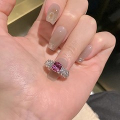 温柔公主方粉钻戒指女复古T方钻镶嵌精致百搭仿碧玺彩宝尖晶指环