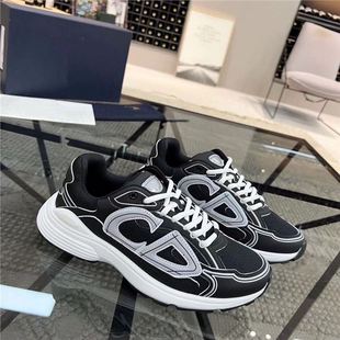 2026�¿����Q�r�����e��H�p��WЬ͸�����mŮ���e��Ь��ʿ�\��Ь