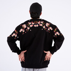 秋冬新作大きいサイズメンズ服、国民的ファッションブランドの梅花刺繍入りラウンドネックセーター、カップルや学生向けのトレンド服