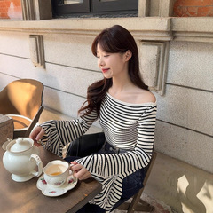 法式绝美条纹一字肩喇叭袖上衣女春季新款针织内搭针织衫小众设计