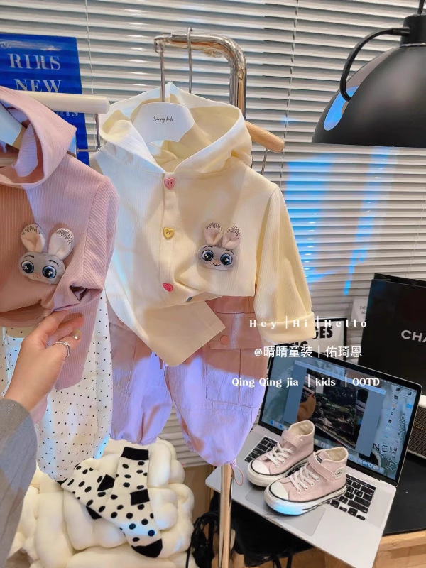 2025新款女童网红开衫卫衣休闲春秋薄卫衣女宝宝洋气连帽上衣|undefined