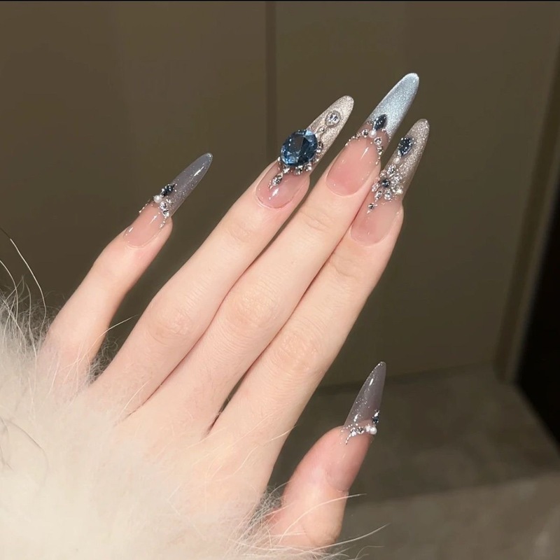 蓝调长尖纯手工穿戴甲显白爆闪满钻腮红猫眼美甲贴片可拆卸|undefined