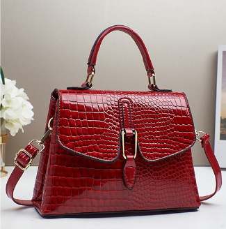 Nuevo bolso de moda coreano damas primavera y verano mochila bolso de mano temperamento bolso de mujer bolso de hombro universal damas