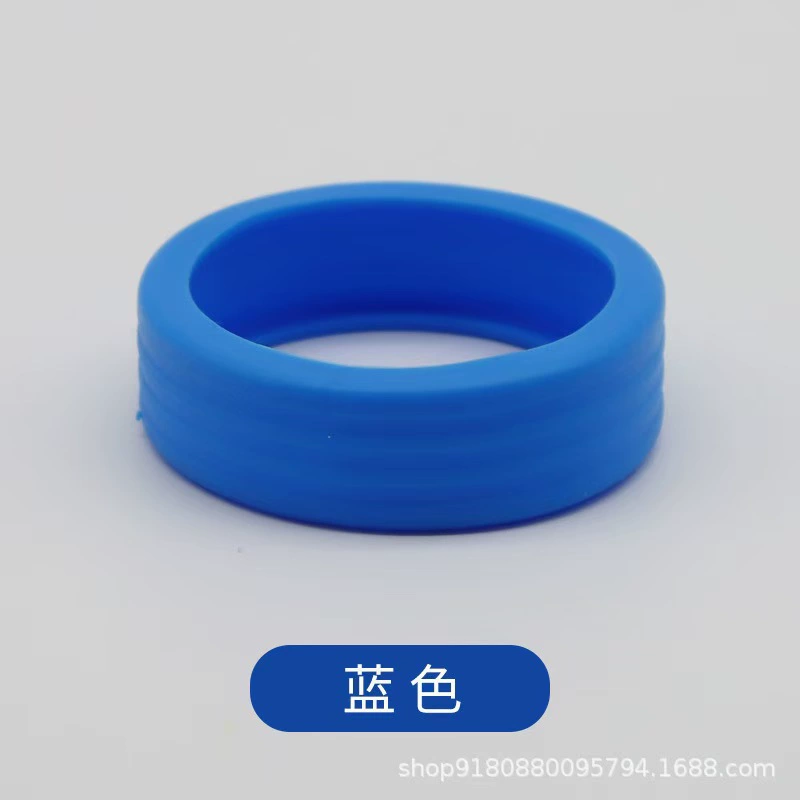 Changeable suitcase, rubber mute protective case with accessories, universal rubber rings, swivel wheels